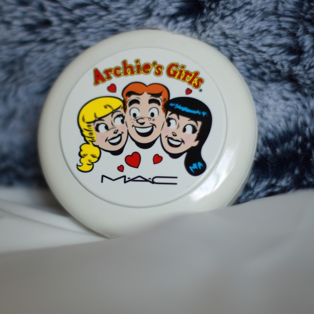 Archie’s Girls Flatter Me Blush